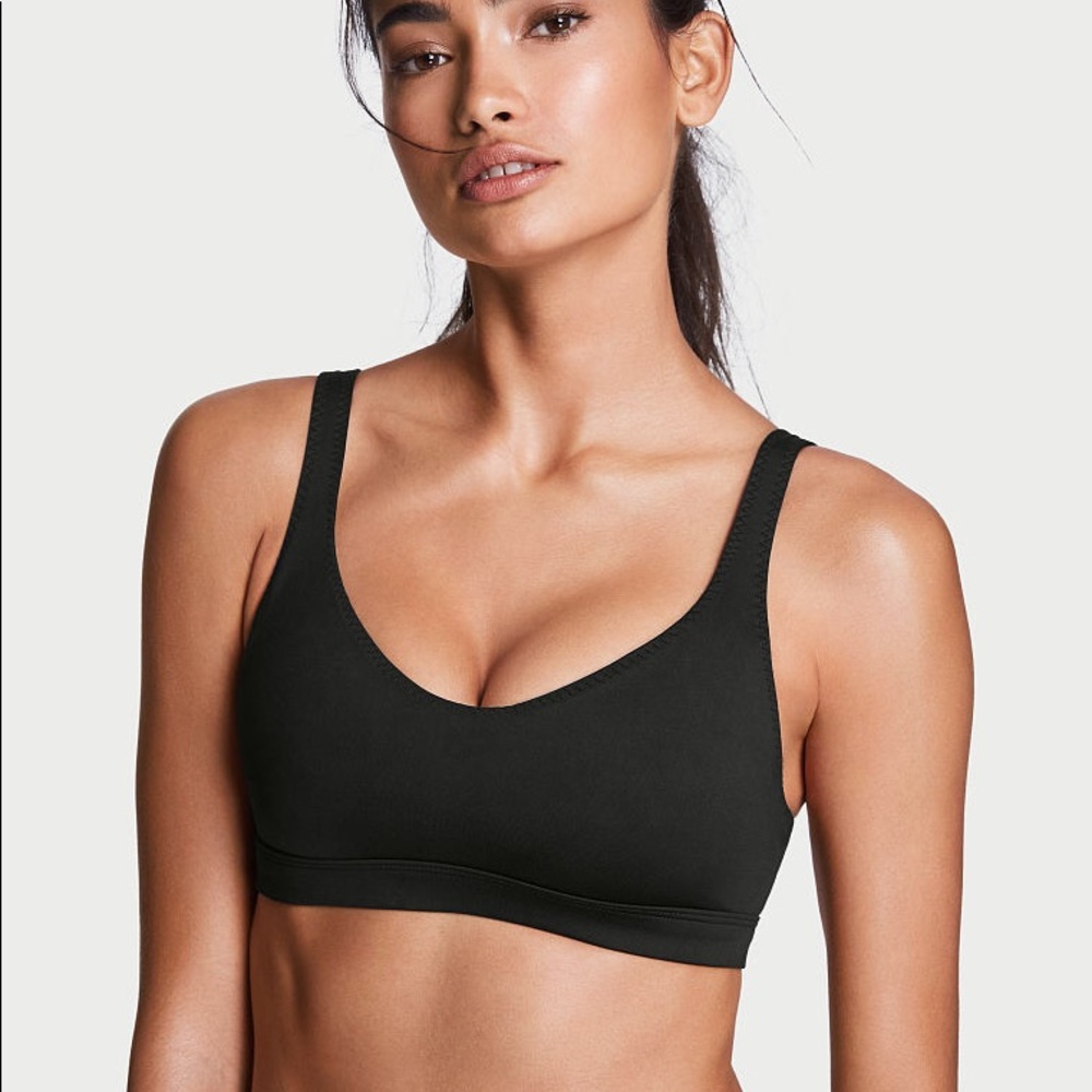 Victoria’s Secret Crisscross-back sports bra